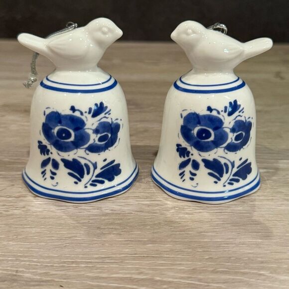 Set of 2 Blue and White Floral Hanging Ceramic Bells with Figural Birds - Picture 1 of 9